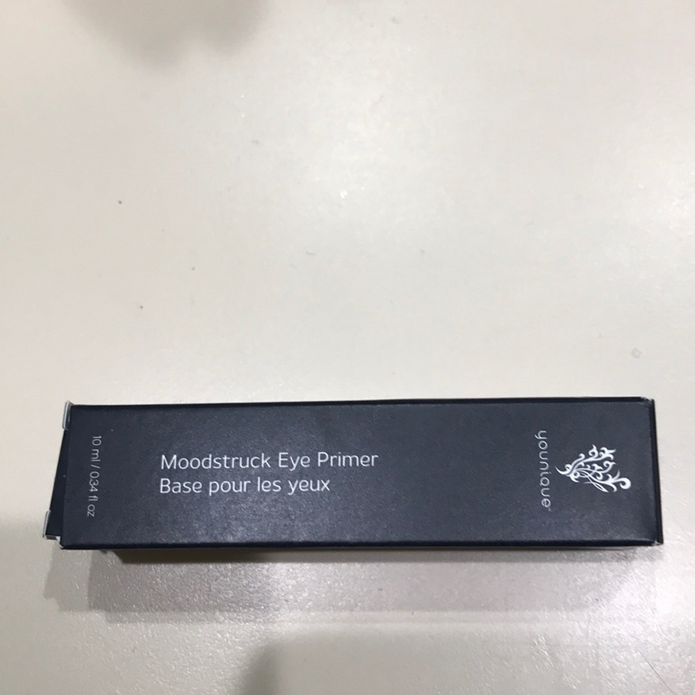 Moodstruck Eye Primer